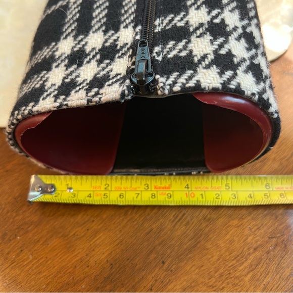 Burberry Womens Vintage High Boots Vintage Size 38 EUC Black and White - Picture 6 of 15